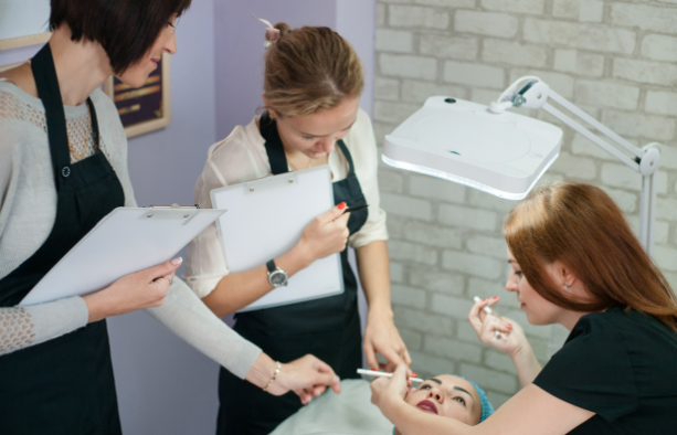 Eyebrow Tattoo Training for Beginners